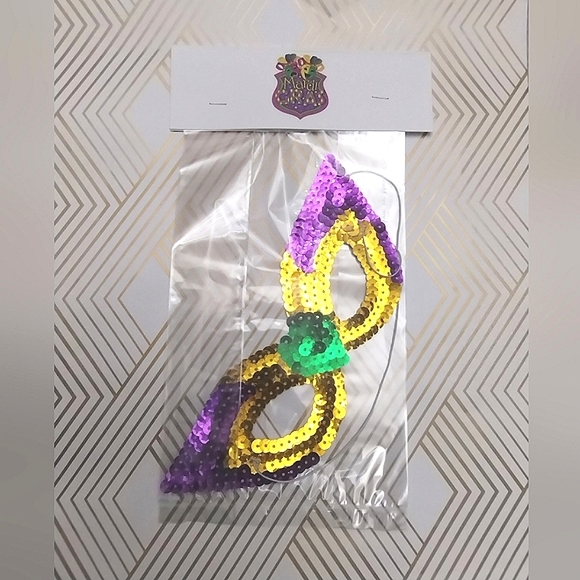 New,Mardi Gras Sequin Mask - Picture 5 of 7